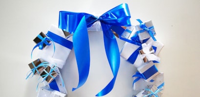 Christmas Gift Wreath