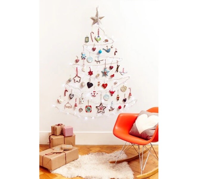 flat Christmas tree wall