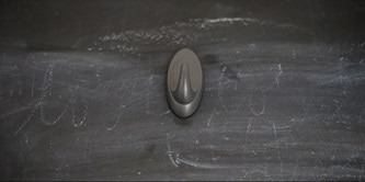 apply Command slate terrace hook on the wall